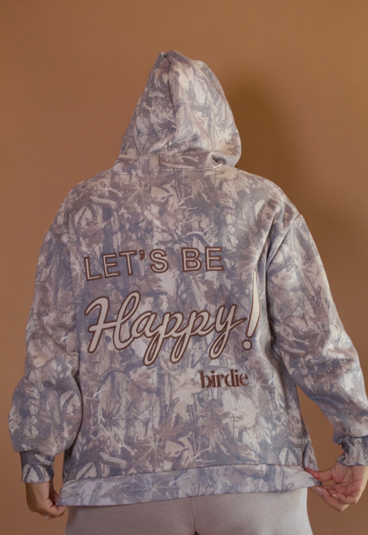 LET'S BE HAPPY