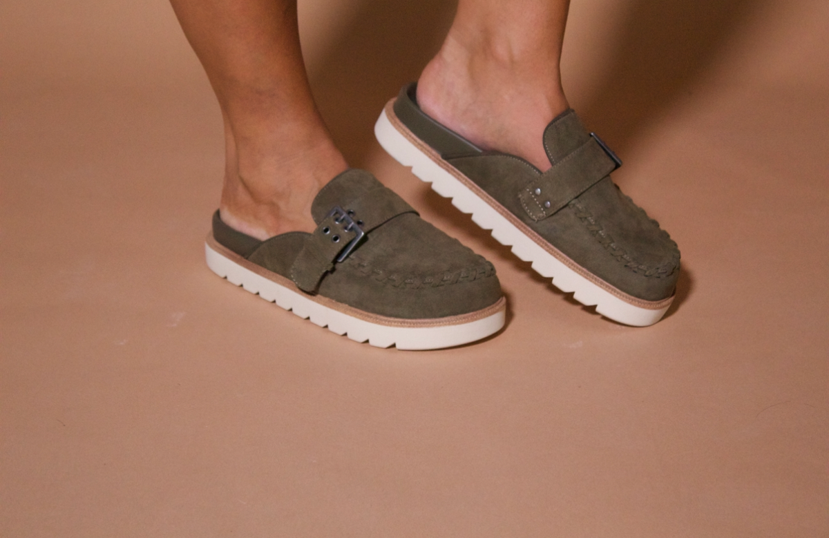 BURK CLOG - OLIVE